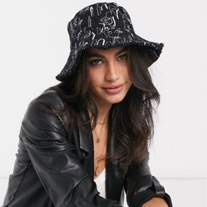 NWOT ASOS bucket hat in face print